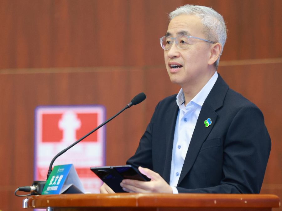 裁-张院长.jpg